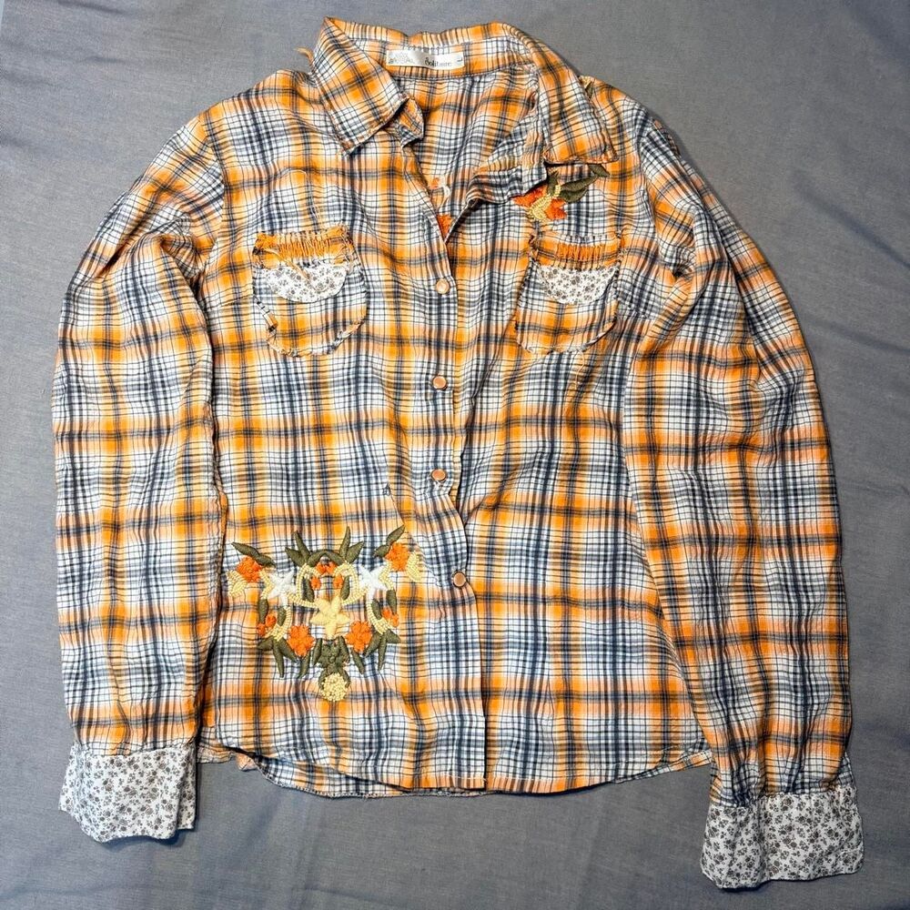 Solitaire Women's multi Shirt